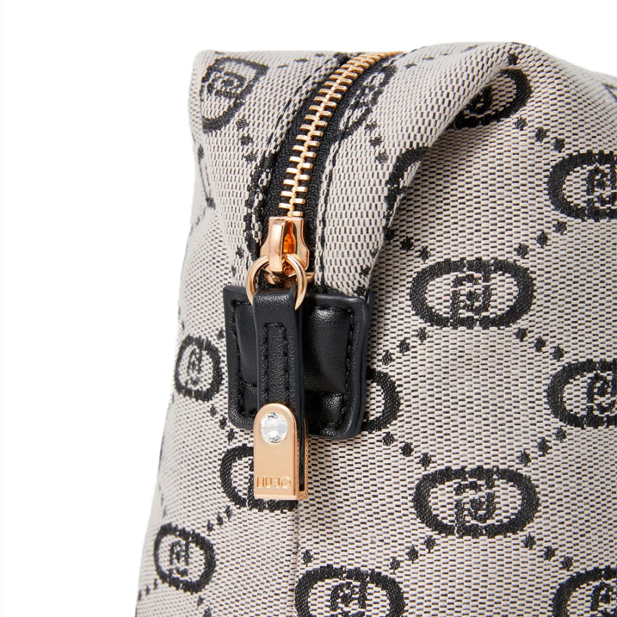 aa5213-t3846-beauty-toiletry-bag aa5213-t3846-beauty-toiletry-bag