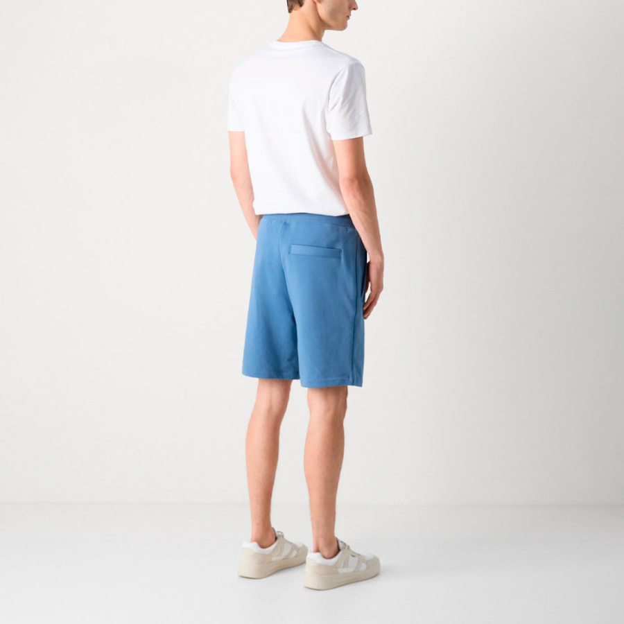 short-avec-etiquette-logo-rouge short-avec-etiquette-logo-rouge
