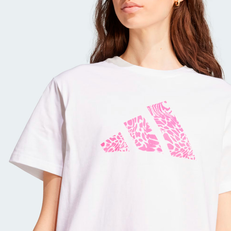 t-shirt-mit-camouflage-grafik t-shirt-mit-camouflage-grafik
