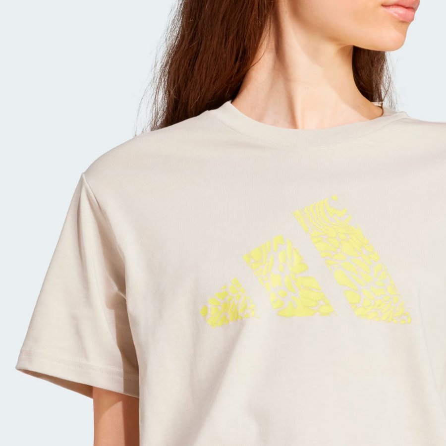 t-shirt-con-grafica-camo t-shirt-con-grafica-camo