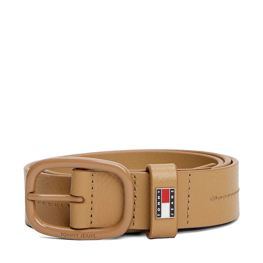 ceinture-en-cuir-avec-badge-distinctif ceinture-en-cuir-avec-badge-distinctif