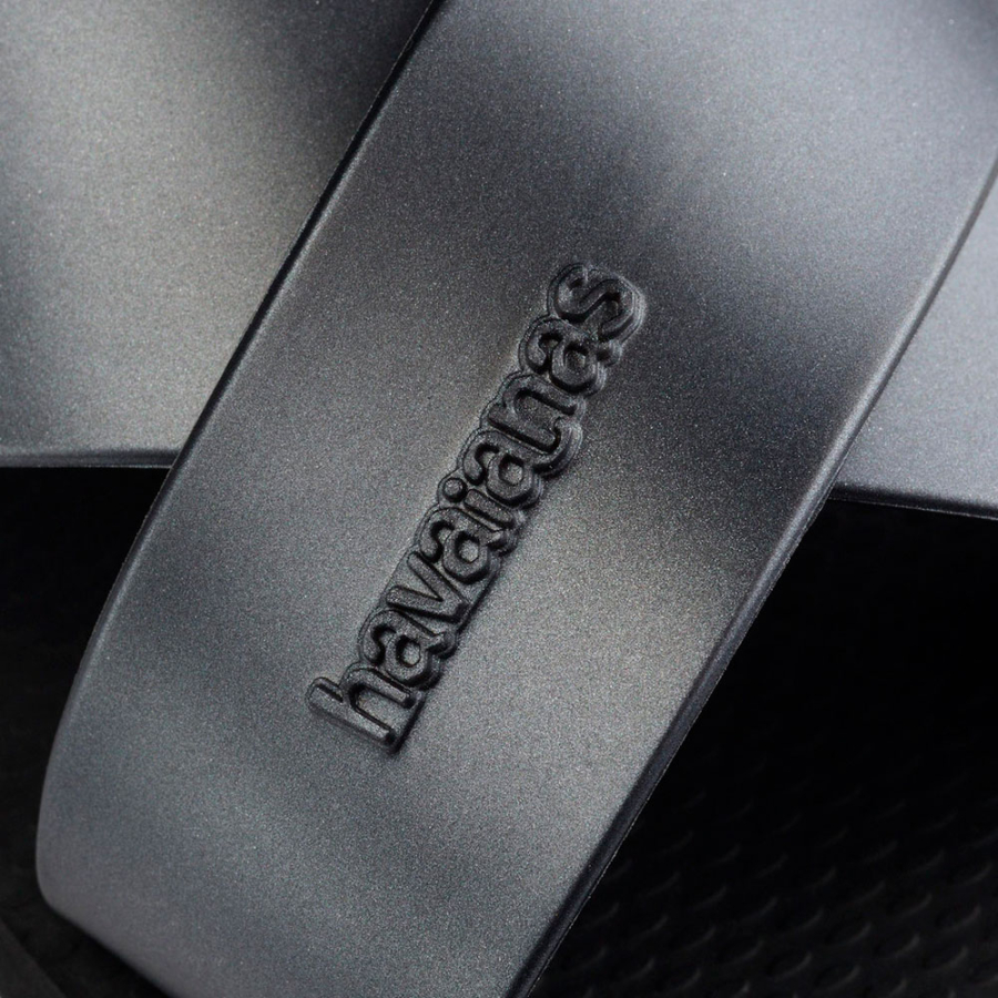 aqua-metallic-flip-flops aqua-metallic-flip-flops