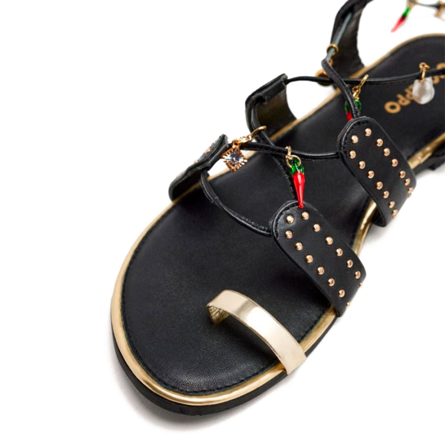 ione-ledersandalen-mit-perlen-und-nieten ione-ledersandalen-mit-perlen-und-nieten