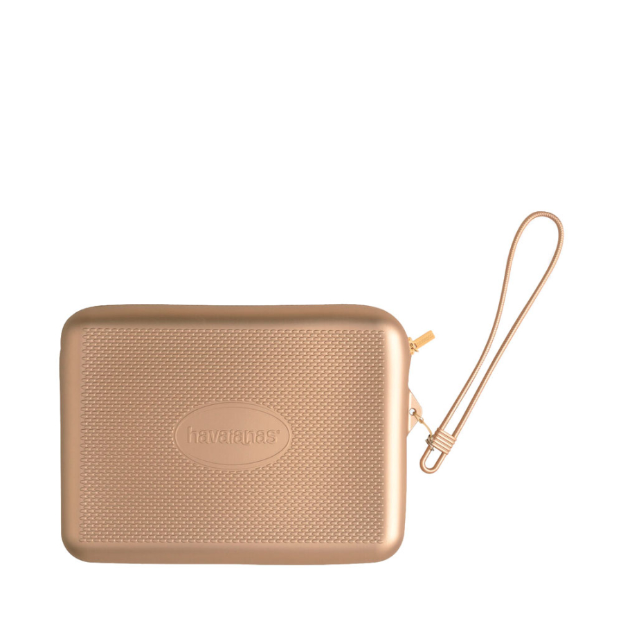 havaianas-beach-metallic-champagne-toiletry-bag havaianas-beach-metallic-champagne-toiletry-bag