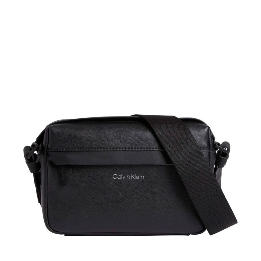 bolsa-de-ombro-obrigatoria