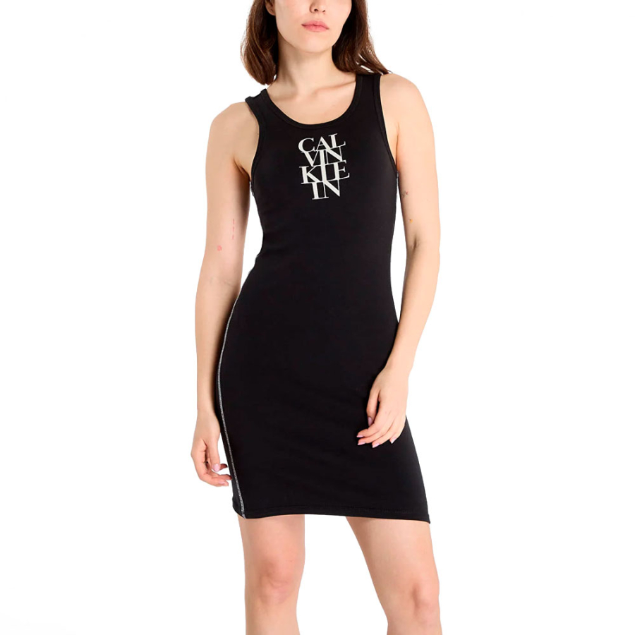 robe-a-bretelles-cotelees