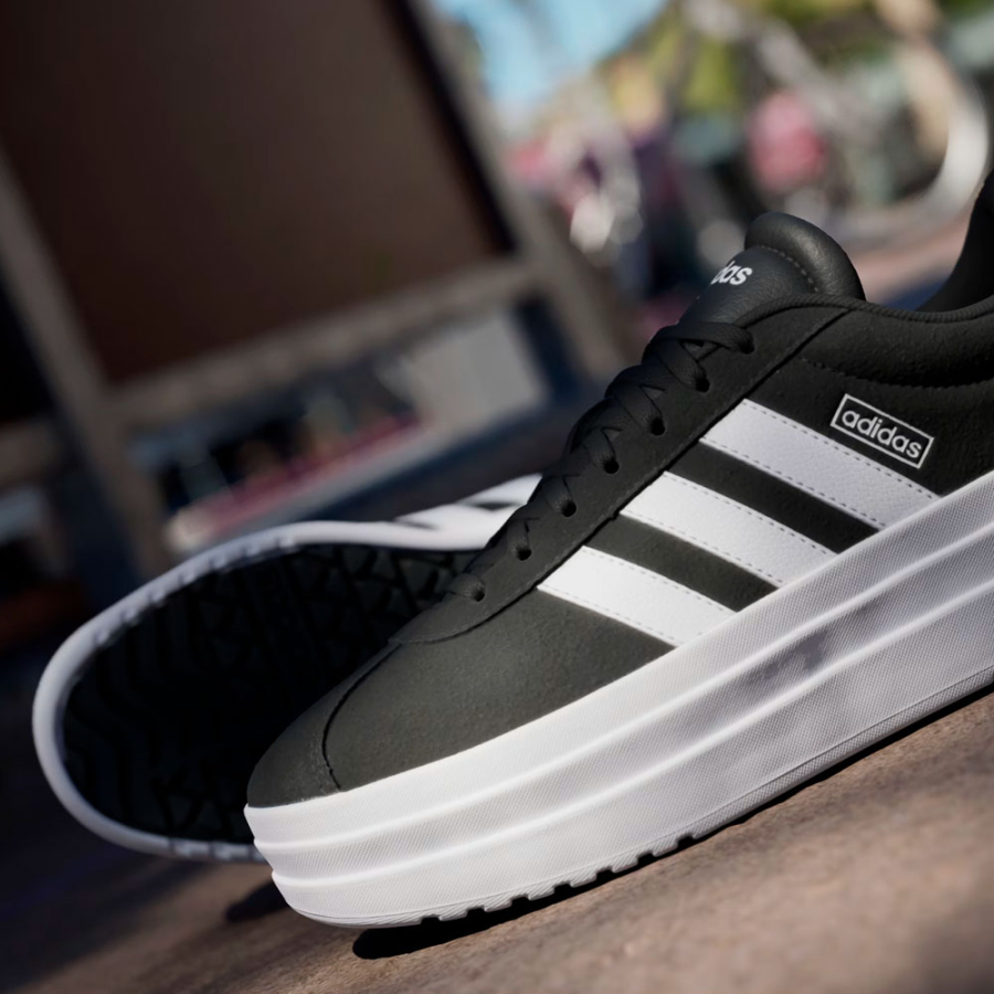 vl-court-bold-sneakers vl-court-bold-sneakers