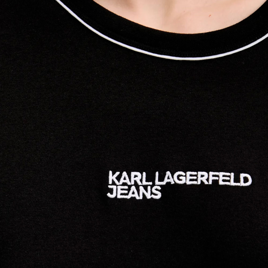 dress-with-brand-name dress-with-brand-name