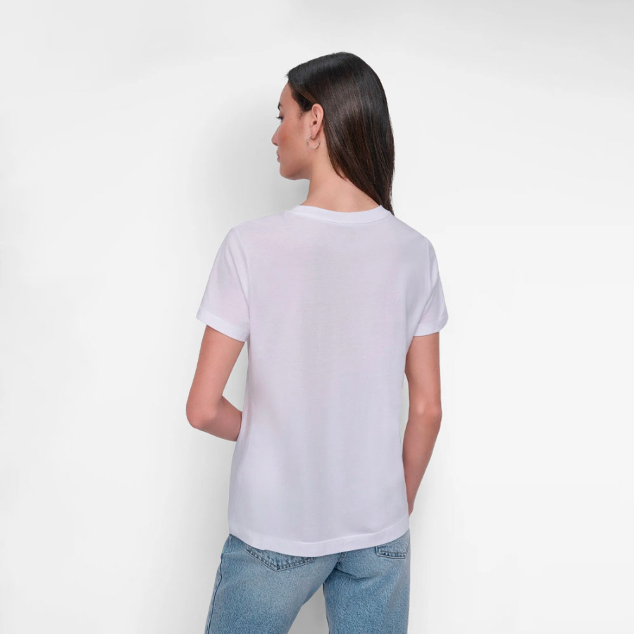 t-shirt-mit-beflocktem-logo t-shirt-mit-beflocktem-logo