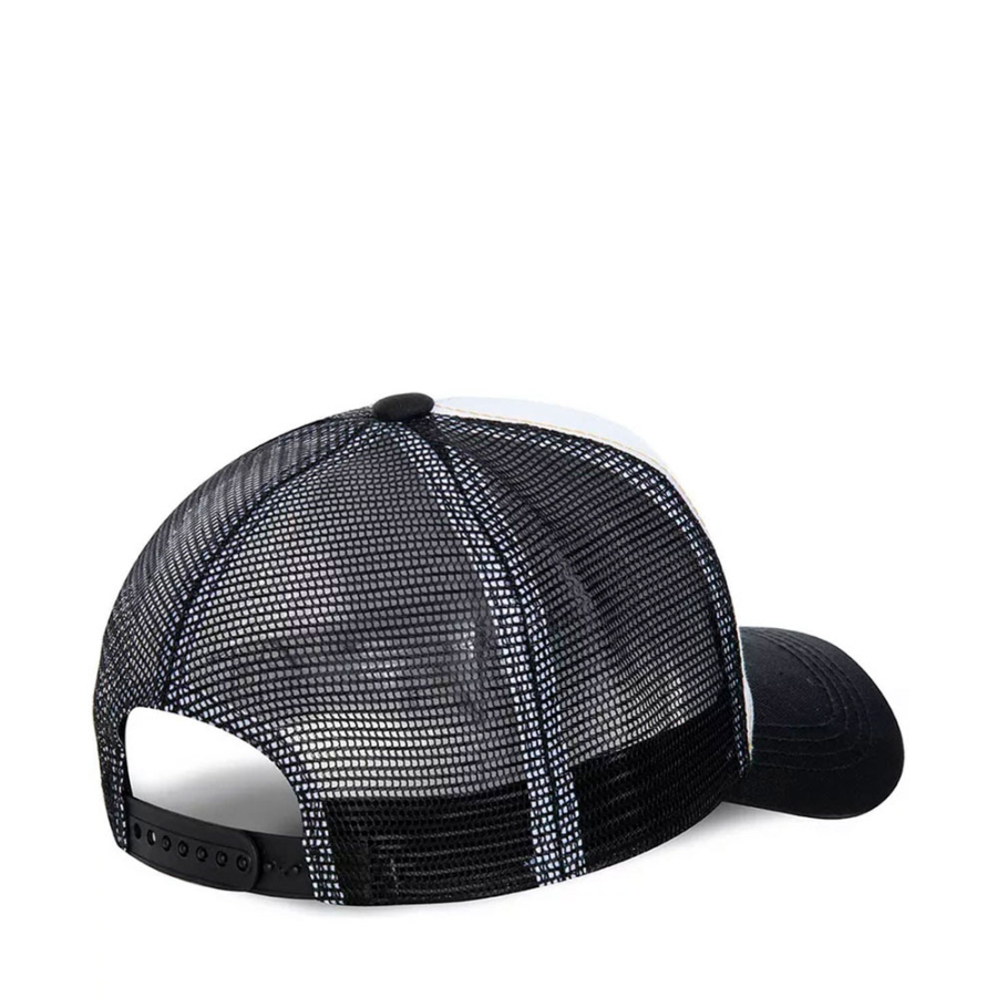 casquette-avec-couvercle-pour-les-yeux