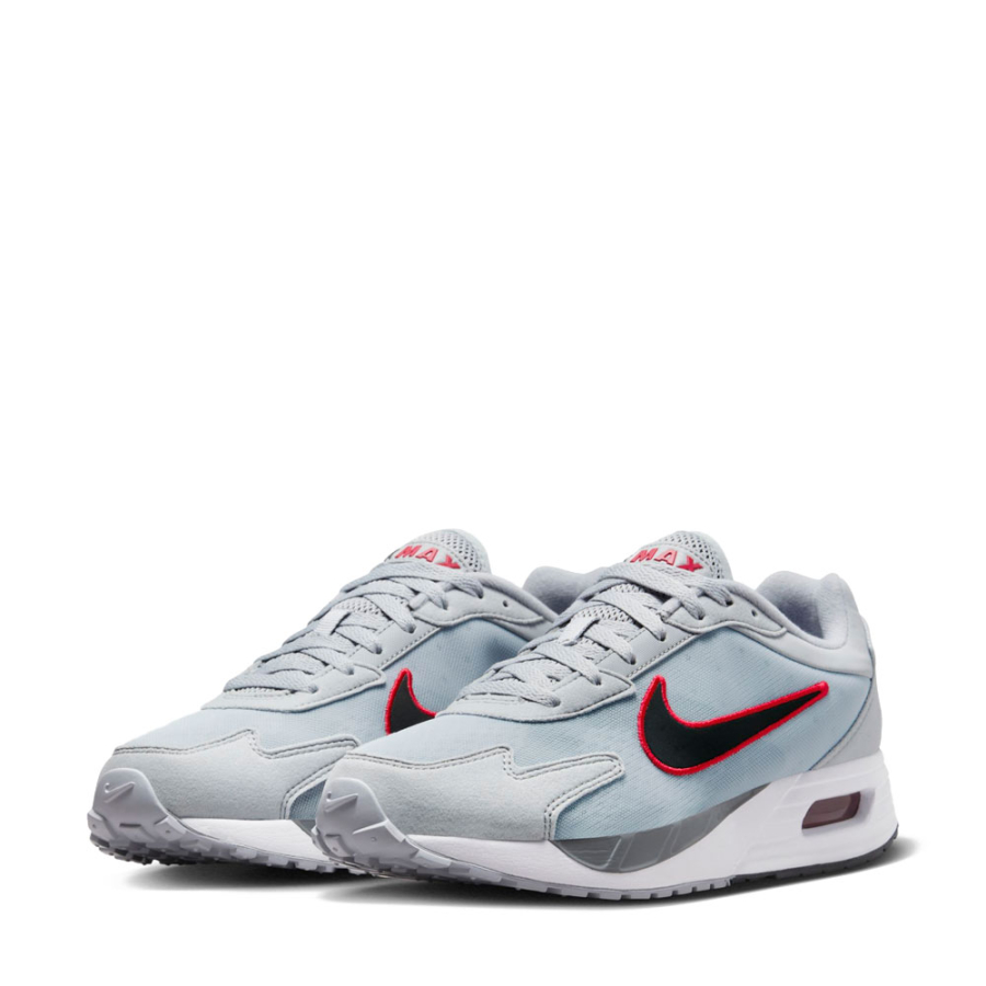 air-max-solo-sneakers