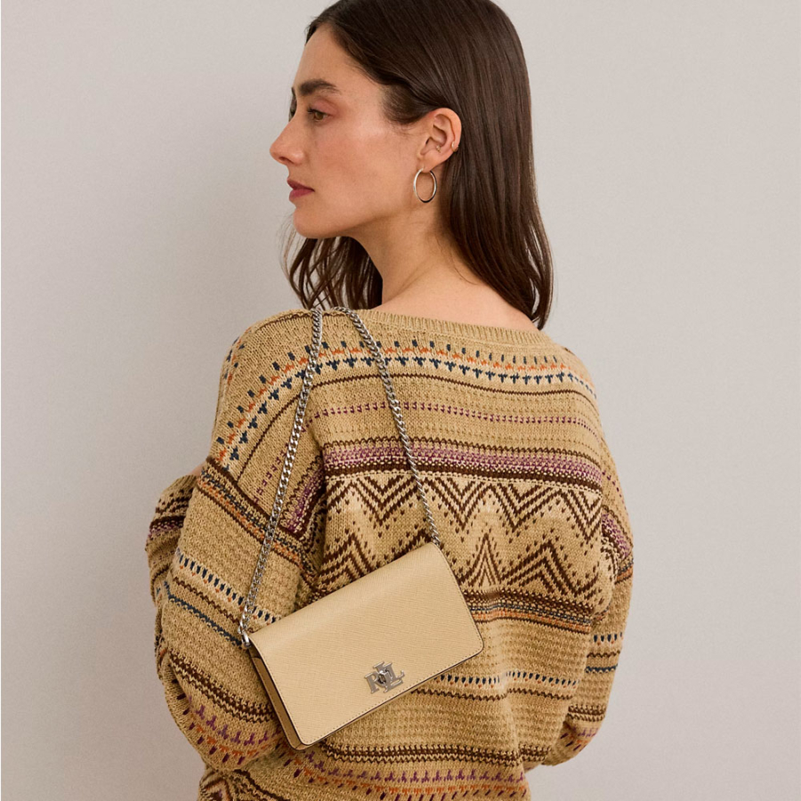 sac-bandouliere-en-cuir-texture sac-bandouliere-en-cuir-texture