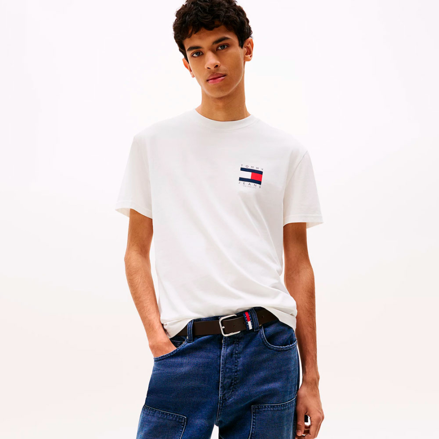 camiseta-con-logo-trasero camiseta-con-logo-trasero