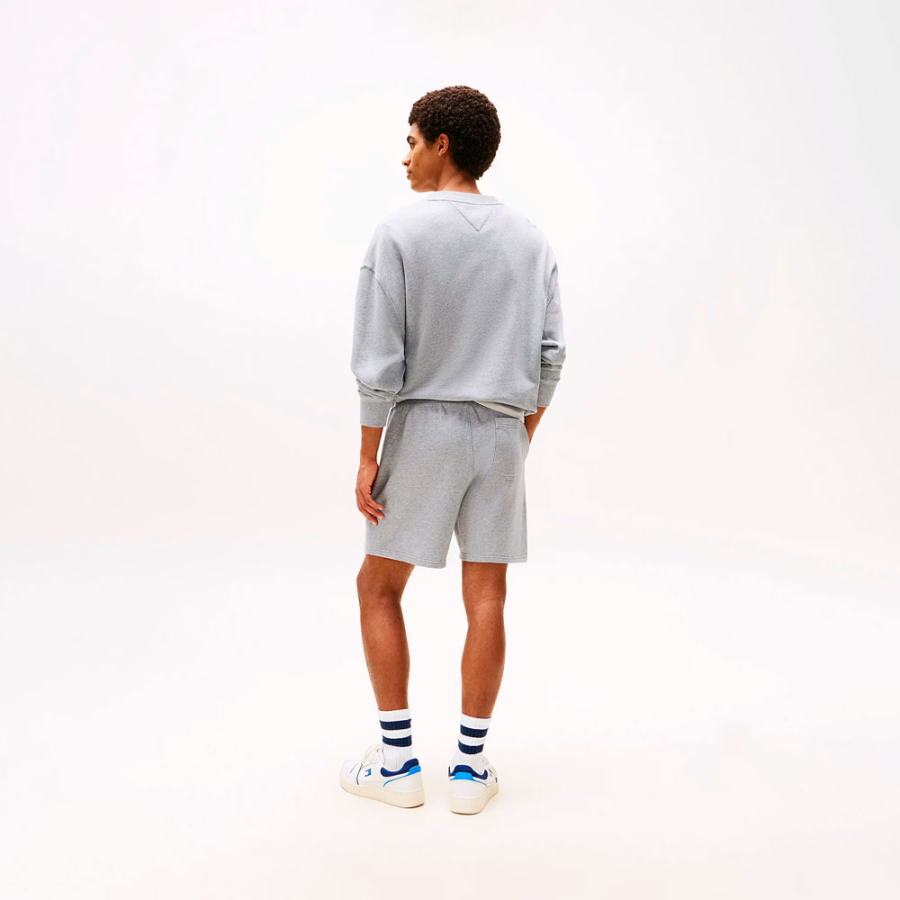 locker-sitzende-trainingsshorts locker-sitzende-trainingsshorts