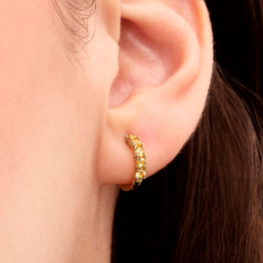 hug-earrings-263849c01 hug-earrings-263849c01
