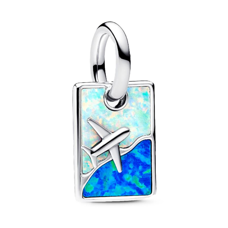 pendentif-de-voyage-793913c01 pendentif-de-voyage-793913c01