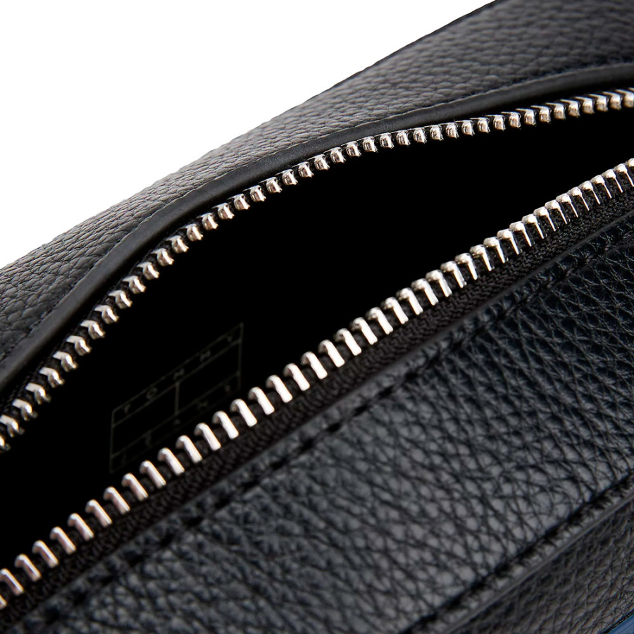 borsa-a-tracolla-con-stemma-tonale borsa-a-tracolla-con-stemma-tonale