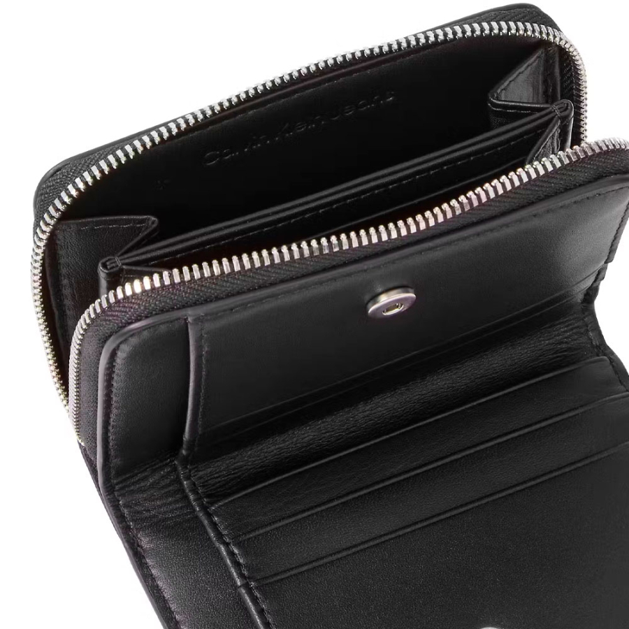 cartera-minimal-monogrm cartera-minimal-monogrm