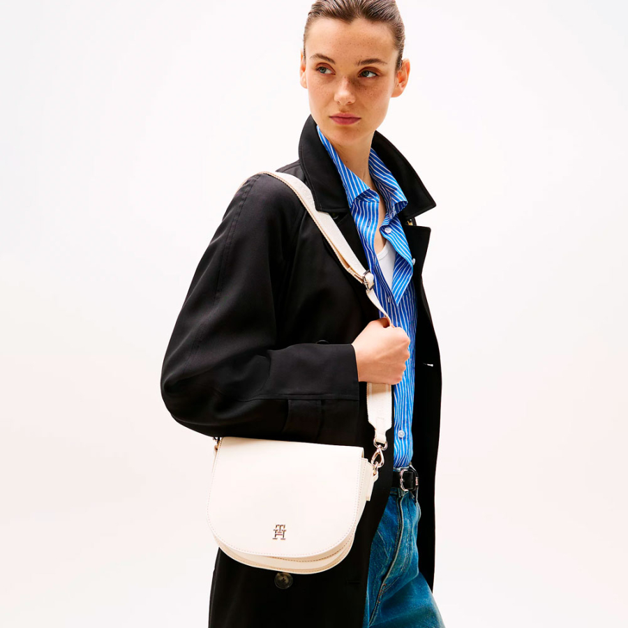 bolso-saddle-mensajero-con-inscripcion bolso-saddle-mensajero-con-inscripcion