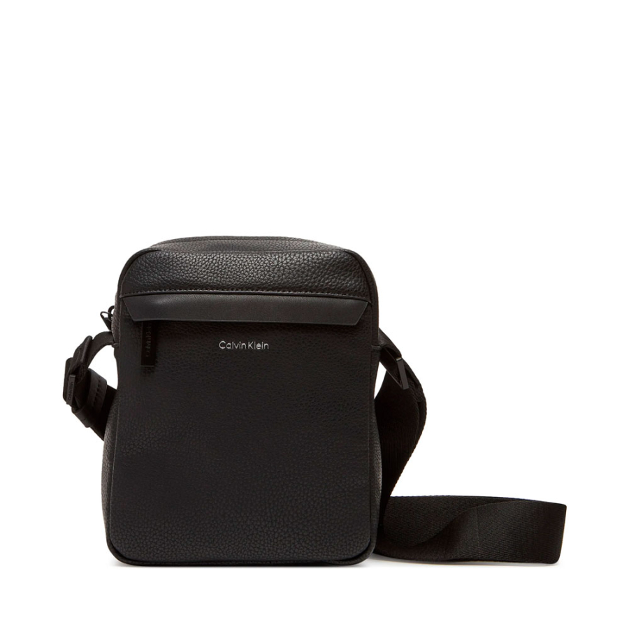 must-reporter-schultertasche must-reporter-schultertasche