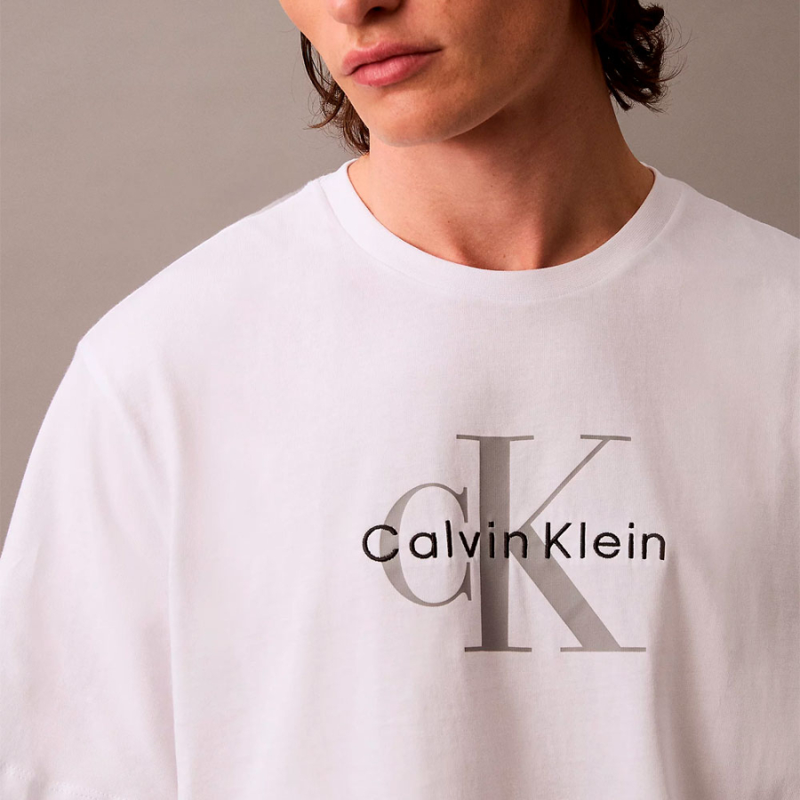 monogram-logo-t-shirt monogram-logo-t-shirt
