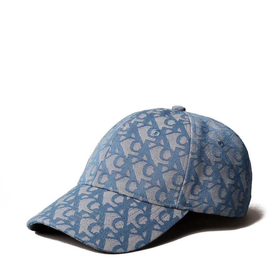 jacquard-cap-with-logo