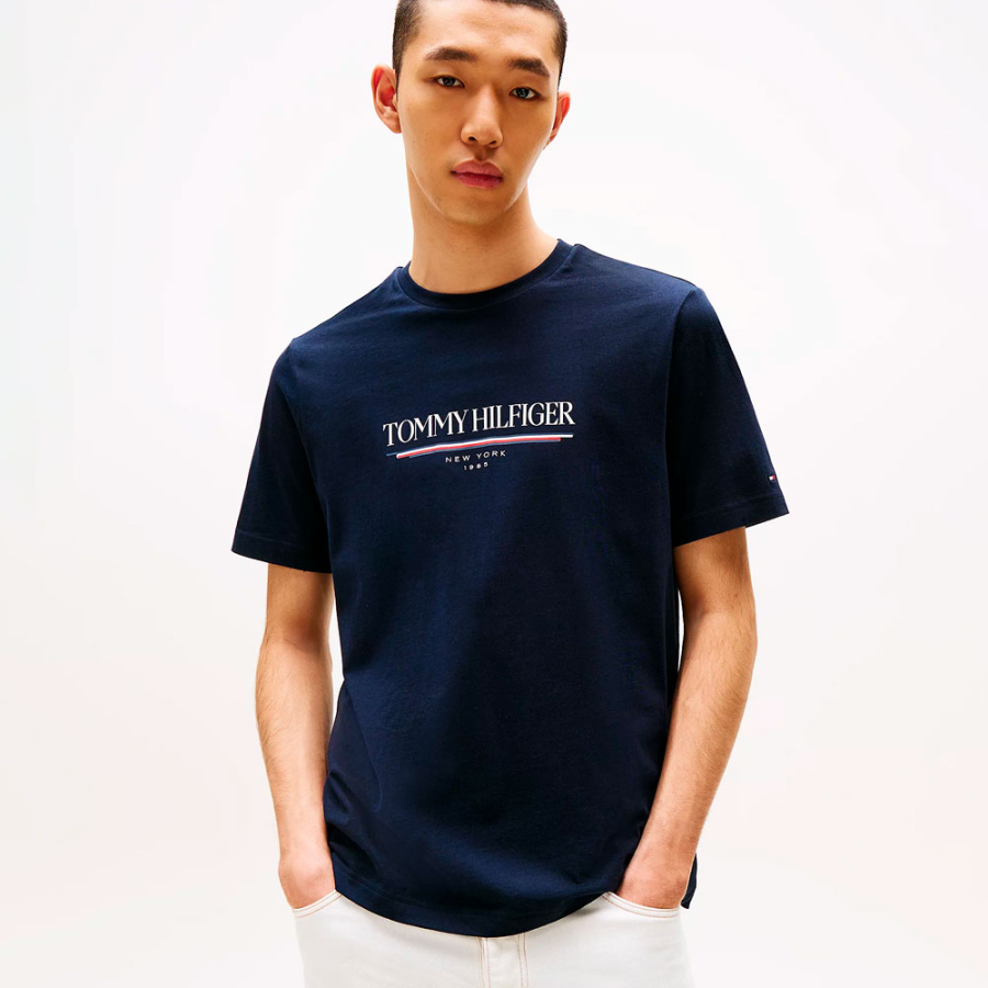 camiseta-gola-redonda-com-logotipo camiseta-gola-redonda-com-logotipo