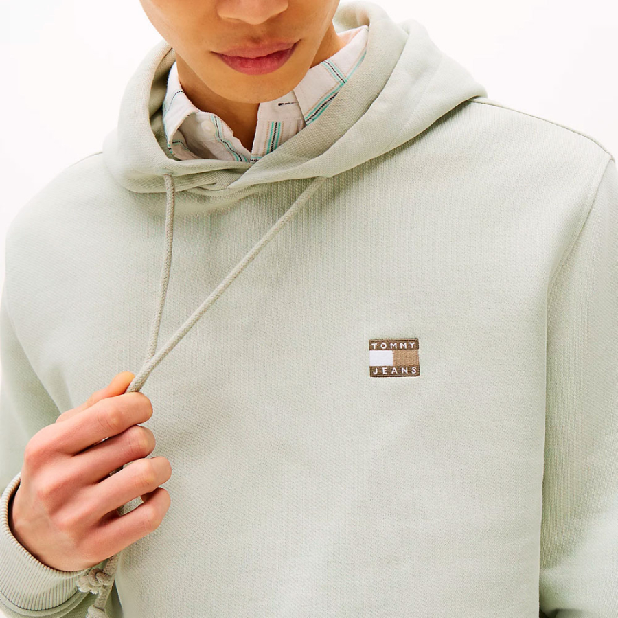 sweat-a-capuche-avec-cordon-de-serrage-et-patch-ton-sur-ton sweat-a-capuche-avec-cordon-de-serrage-et-patch-ton-sur-ton