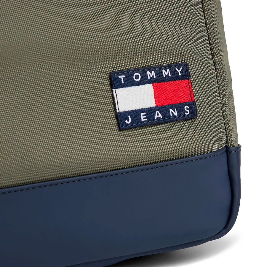 mochila-essential-enrollable mochila-essential-enrollable