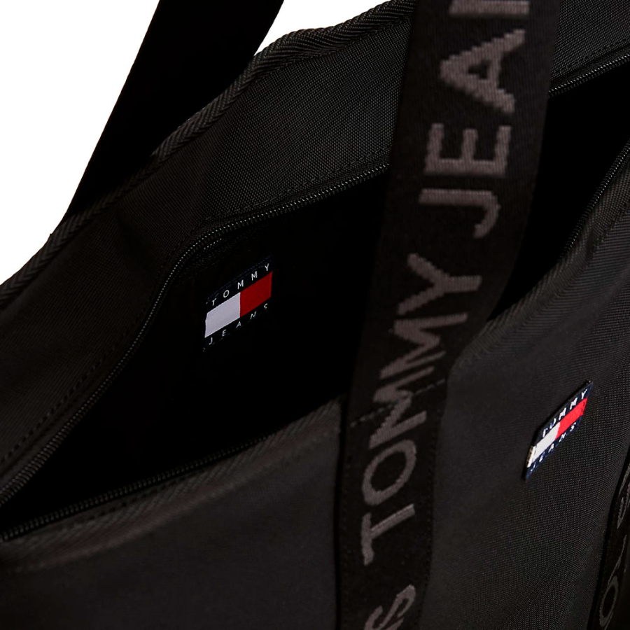 essential-tote-bag-with-inscription essential-tote-bag-with-inscription