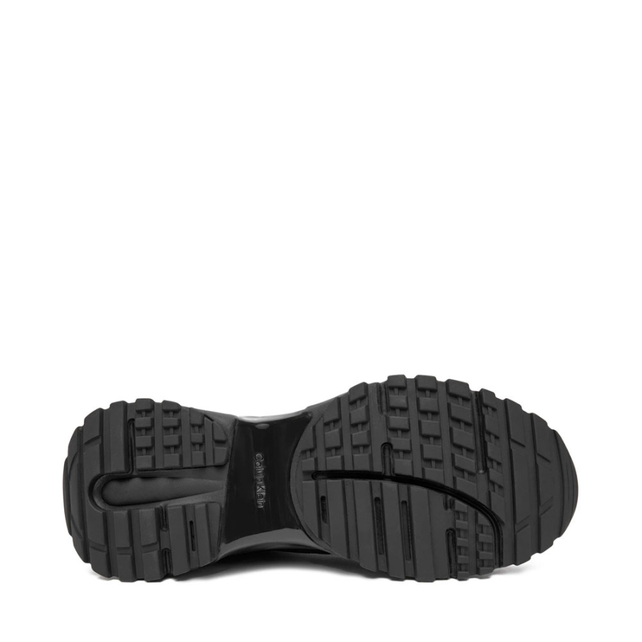 suede-sneakers suede-sneakers