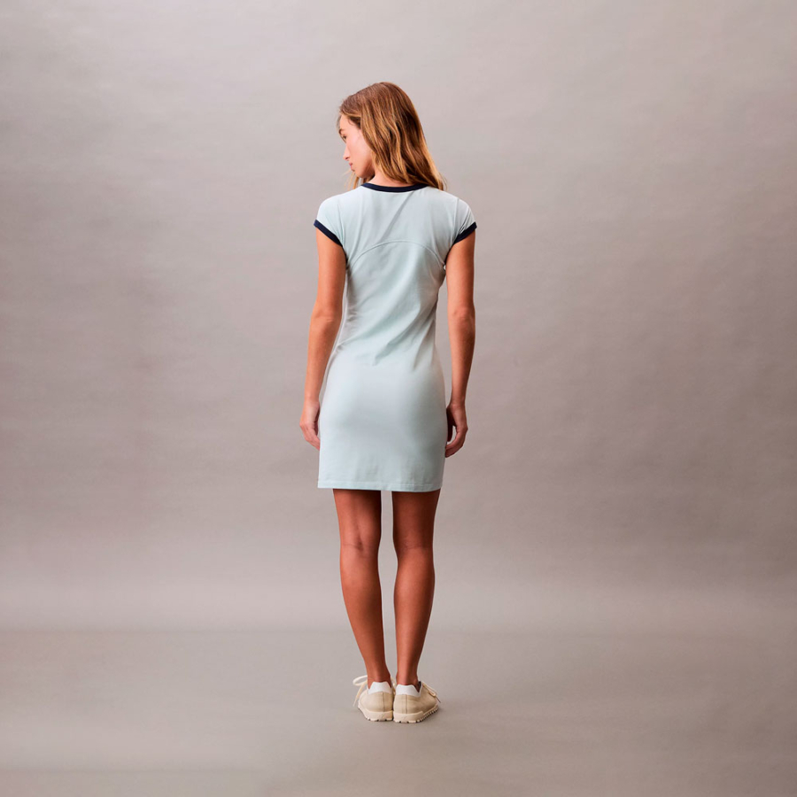 hemdblusenkleid-mit-logo hemdblusenkleid-mit-logo