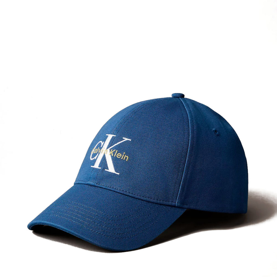 twill-cap-with-logo twill-cap-with-logo
