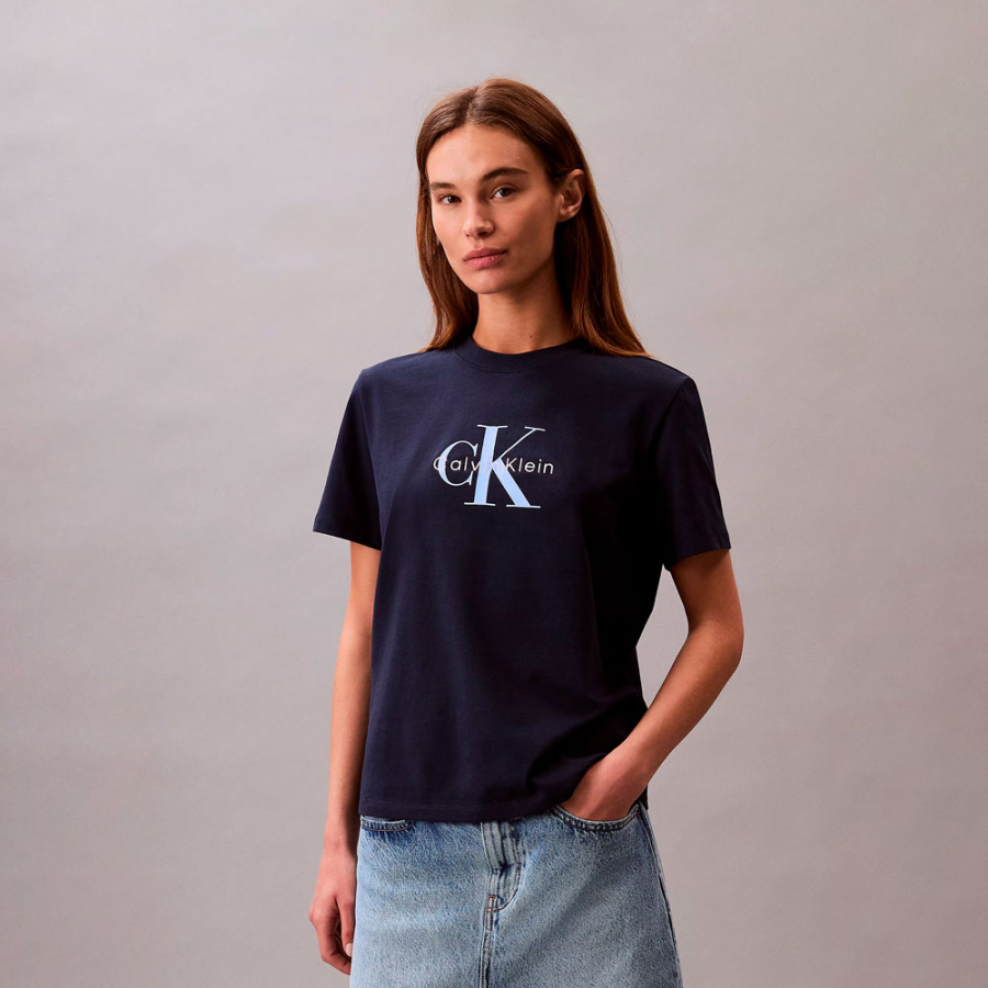 monogram-logo-t-shirt monogram-logo-t-shirt