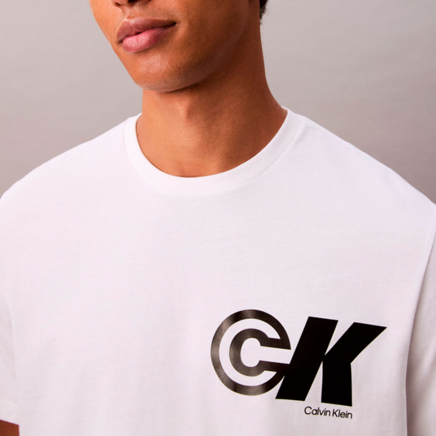 t-shirt-sportif-a-logo-graphique-monogramme t-shirt-sportif-a-logo-graphique-monogramme