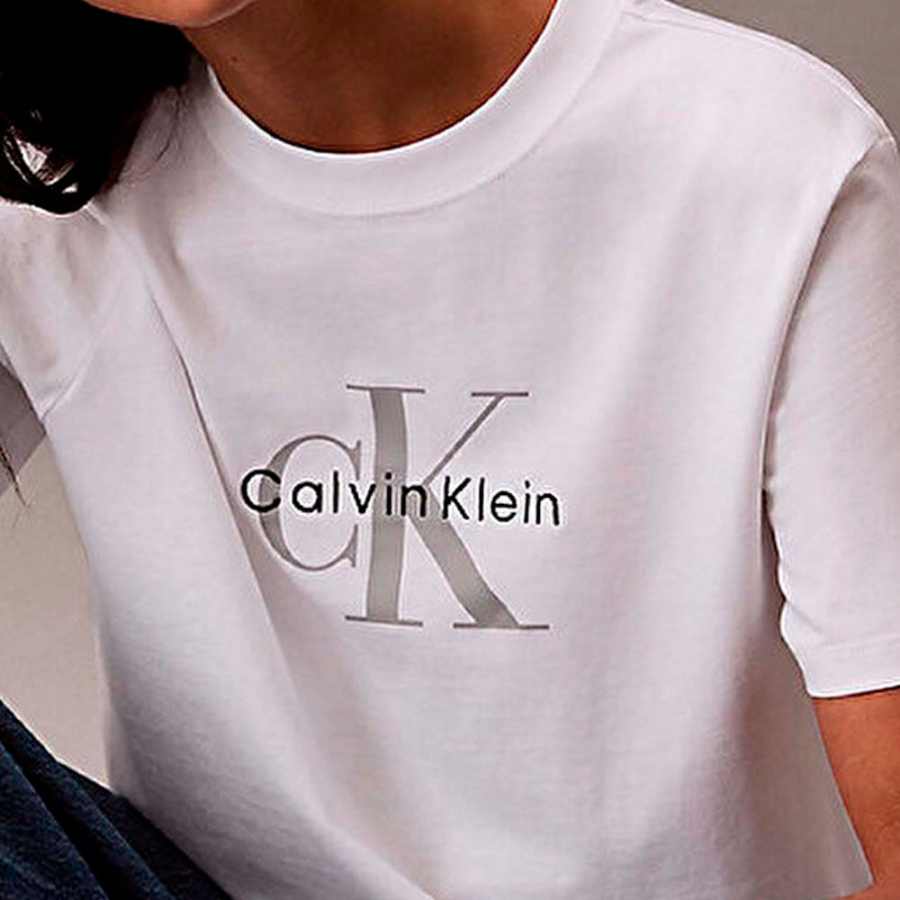 monogram-logo-t-shirt monogram-logo-t-shirt