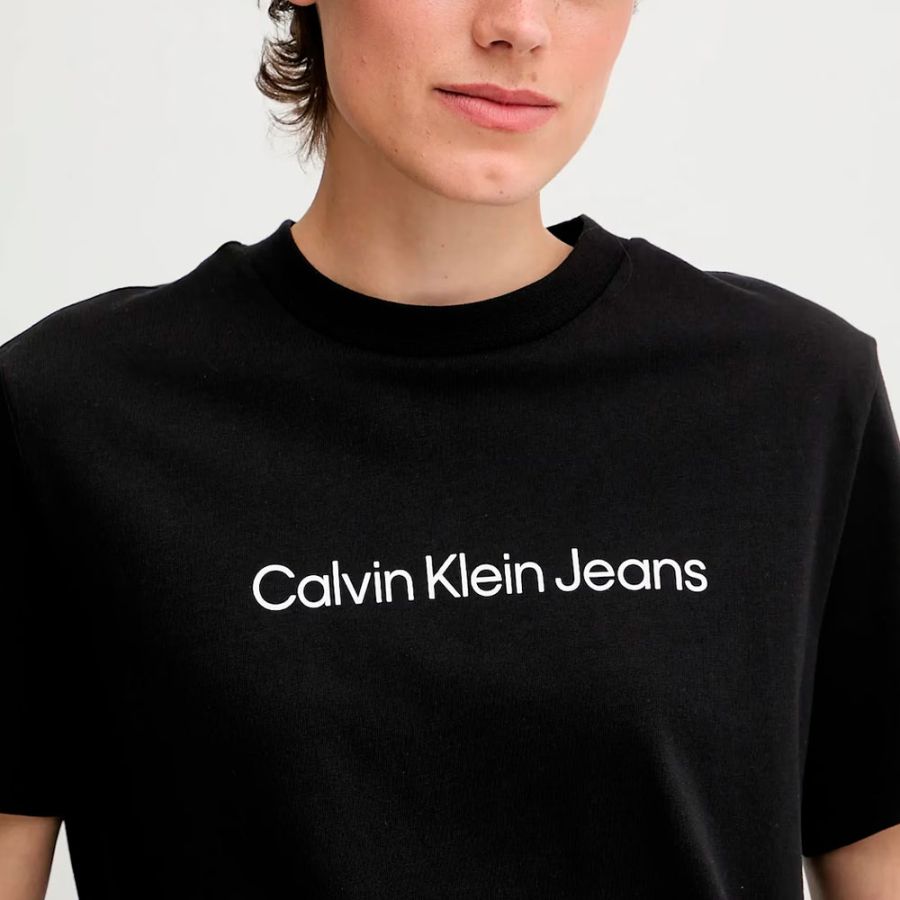 camiseta-con-logo-classic