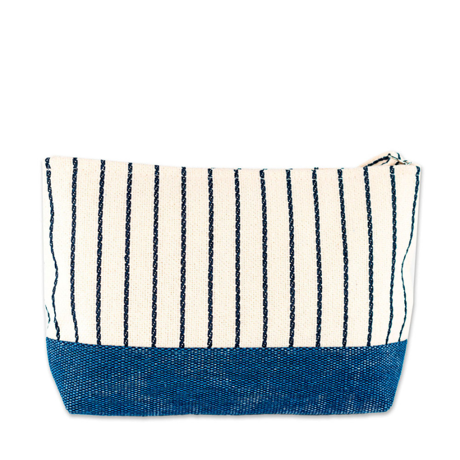 toiletry-bag-with-handle