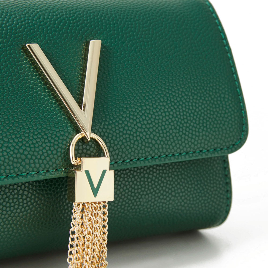 sac-divina sac-divina