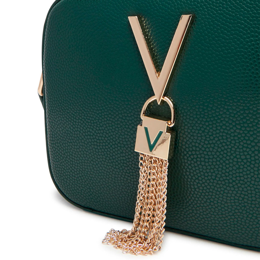 divine-shoulder-bag divine-shoulder-bag