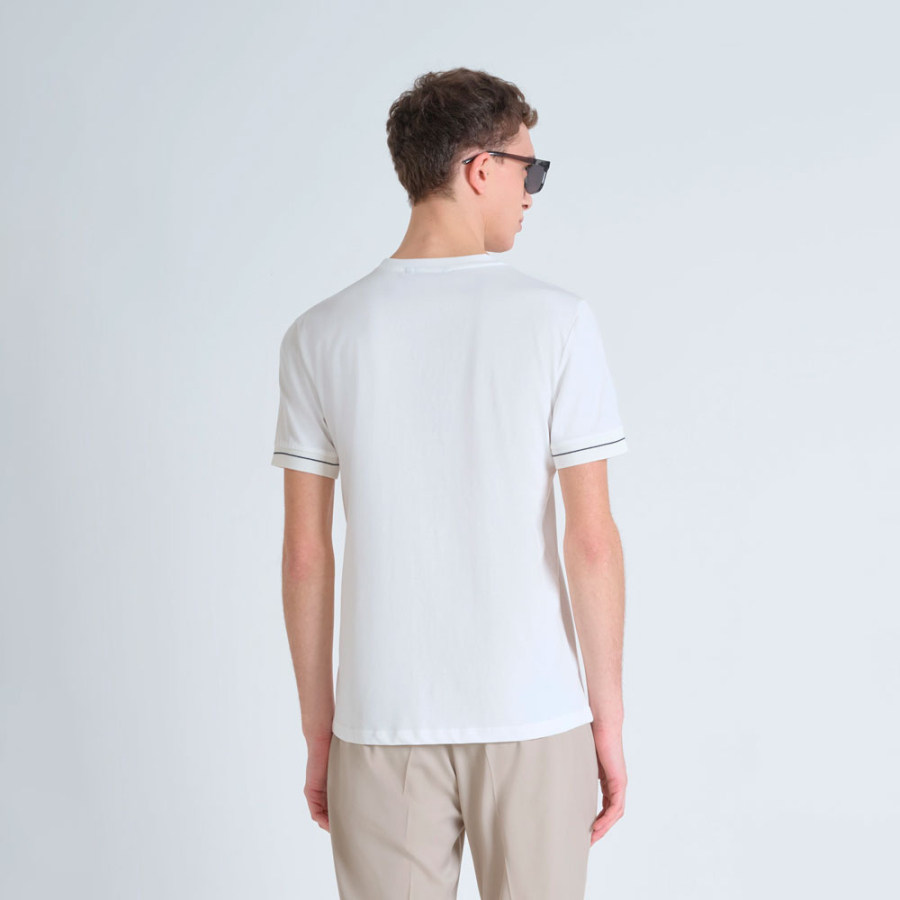 slim-fit-t-shirt-with-printed-logo slim-fit-t-shirt-with-printed-logo