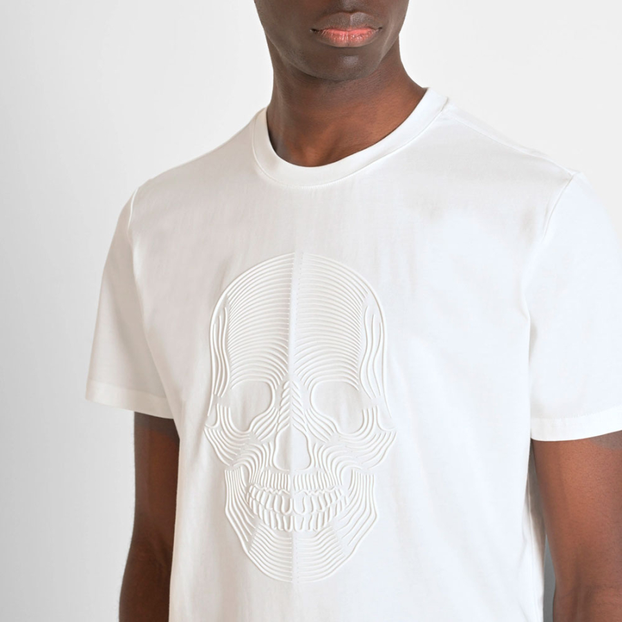 camiseta-de-ajuste-regular-con-estampado-de-goma camiseta-de-ajuste-regular-con-estampado-de-goma