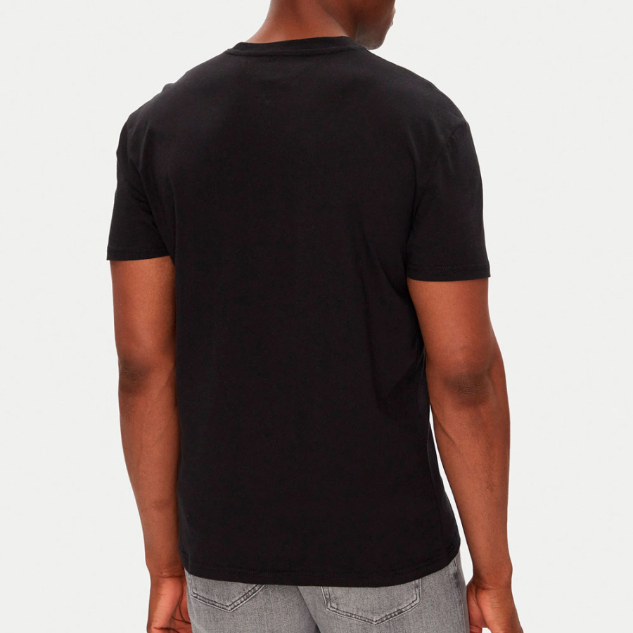 t-shirt-mit-logo