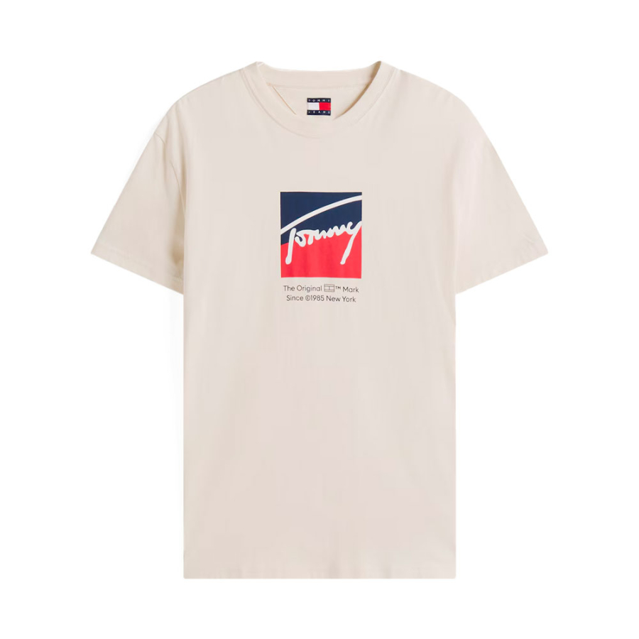 maglietta-con-logo-distintivo