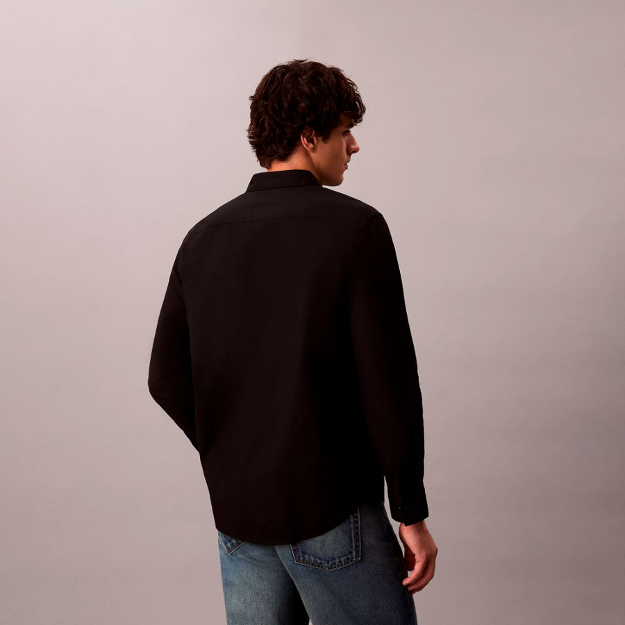 chemise-boutonnee-oxford-classique-de-couleur-unie chemise-boutonnee-oxford-classique-de-couleur-unie