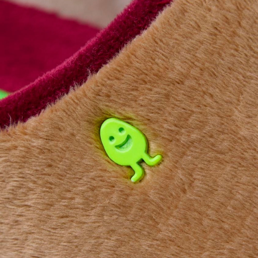 pinckney-hairy-slippers-with-a-drawing-and-phrase