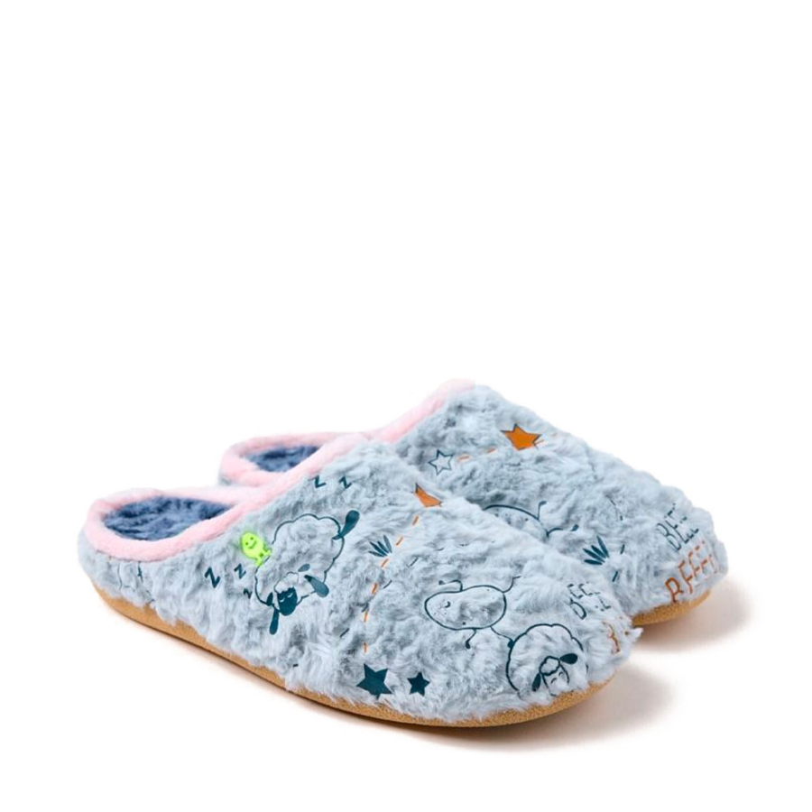 molitor-hairy-drawings-house-slippers