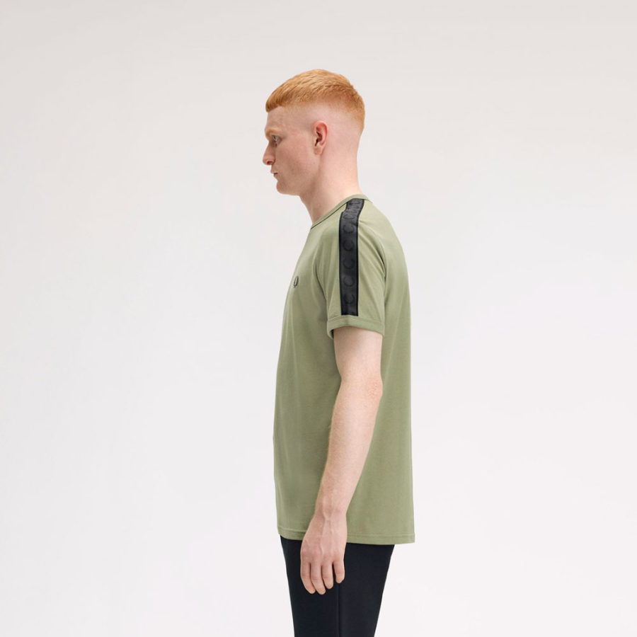 t-shirt-ringer-avec-bande-athletique-contrastante t-shirt-ringer-avec-bande-athletique-contrastante