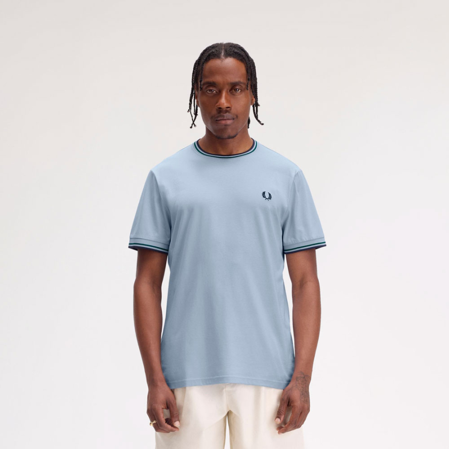 t-shirt-con-finiture-a-due-strisce t-shirt-con-finiture-a-due-strisce
