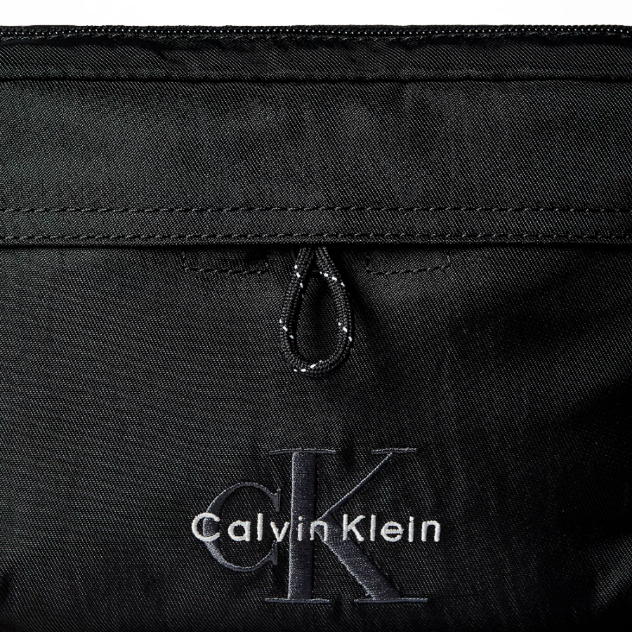 borsa-a-tracolla-in-twill-idrorepellente borsa-a-tracolla-in-twill-idrorepellente